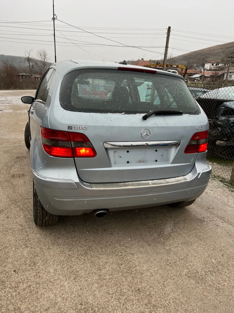 Mercedes-Benz B 180 1.8 cdi, снимка 6 - Автомобили и джипове - 49624608
