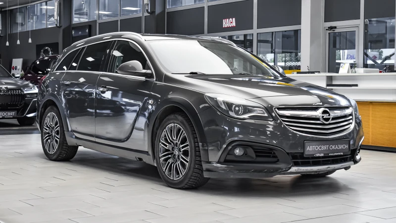 Opel Insignia Country Tourer 2.0 CDTI 4x4 Automatic, снимка 5 - Автомобили и джипове - 50688332