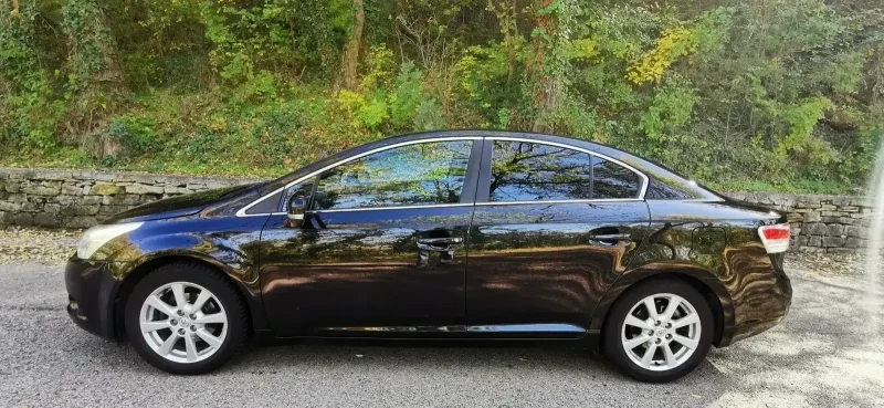 Toyota Avensis T27, снимка 3 - Автомобили и джипове - 52267727