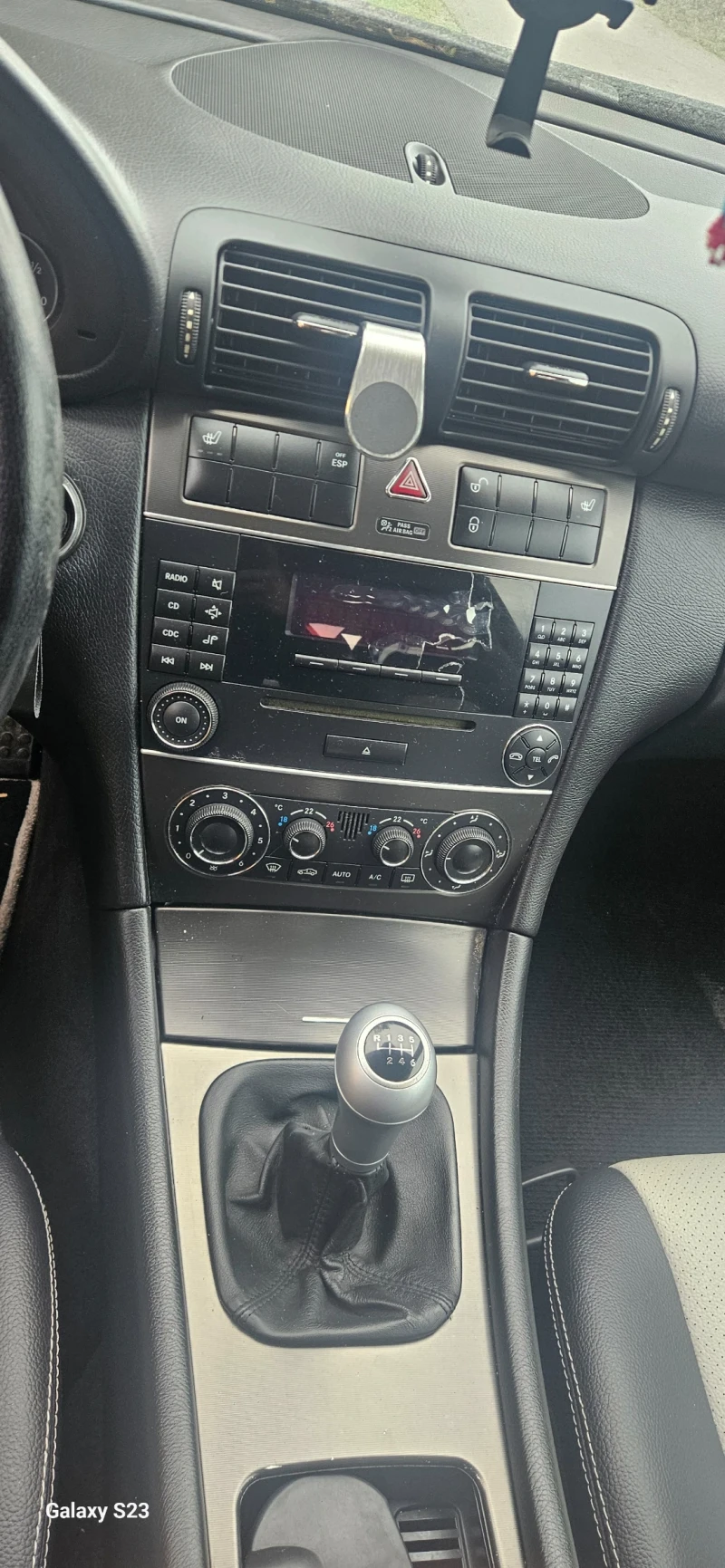 Mercedes-Benz C 200, снимка 8 - Автомобили и джипове - 52622017