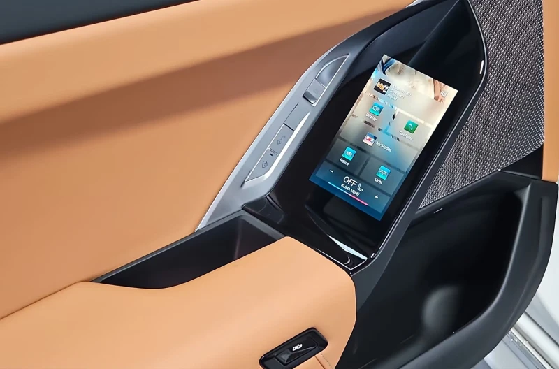 BMW 740 xDRIVE/300HP/ICONIC-GLOW/MASSAGE/BSA/MEMO/LED/967f, снимка 13 - Автомобили и джипове - 52711275