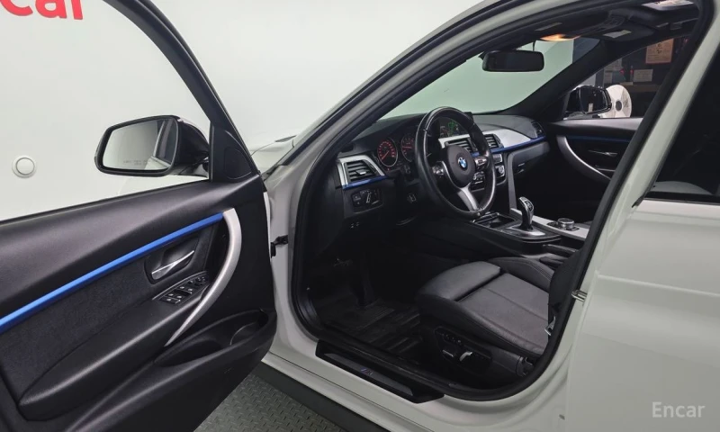 BMW 320, снимка 10 - Автомобили и джипове - 53206845