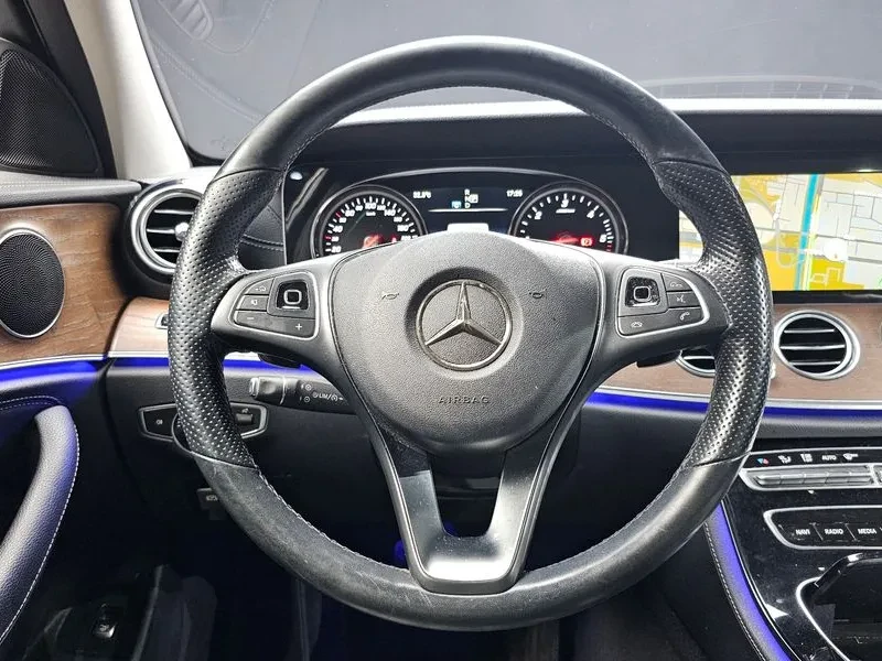 Mercedes-Benz E 220 D 4Matic - ���� 30% ����� | Mobile.bg � ����������� 13