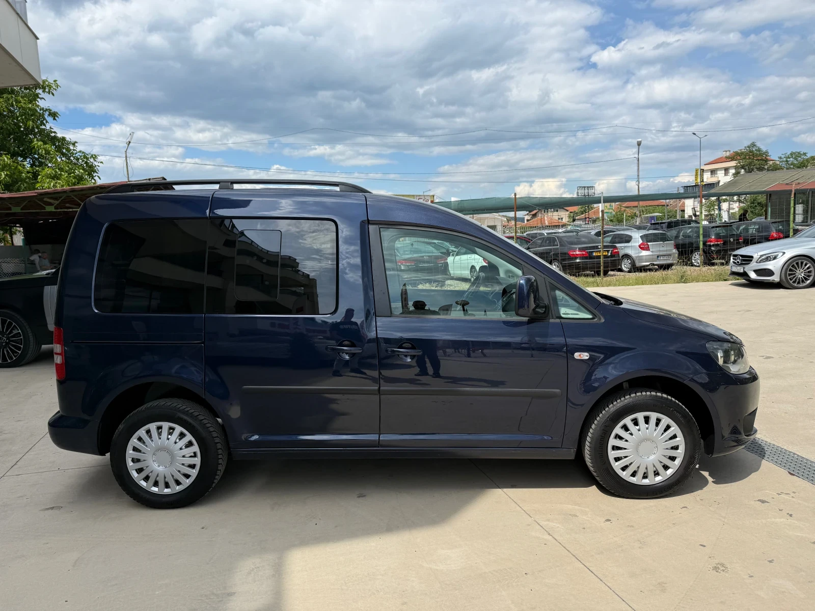 VW Caddy Шибедах/Подгрев/Темпомат - изображение 6