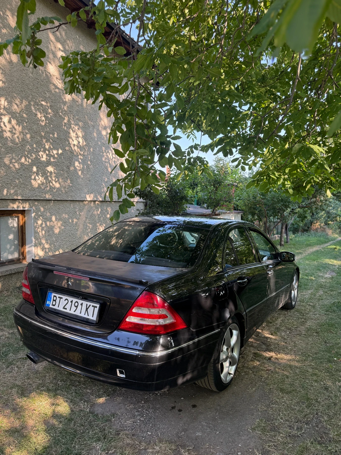Mercedes-Benz C 180  - изображение 4