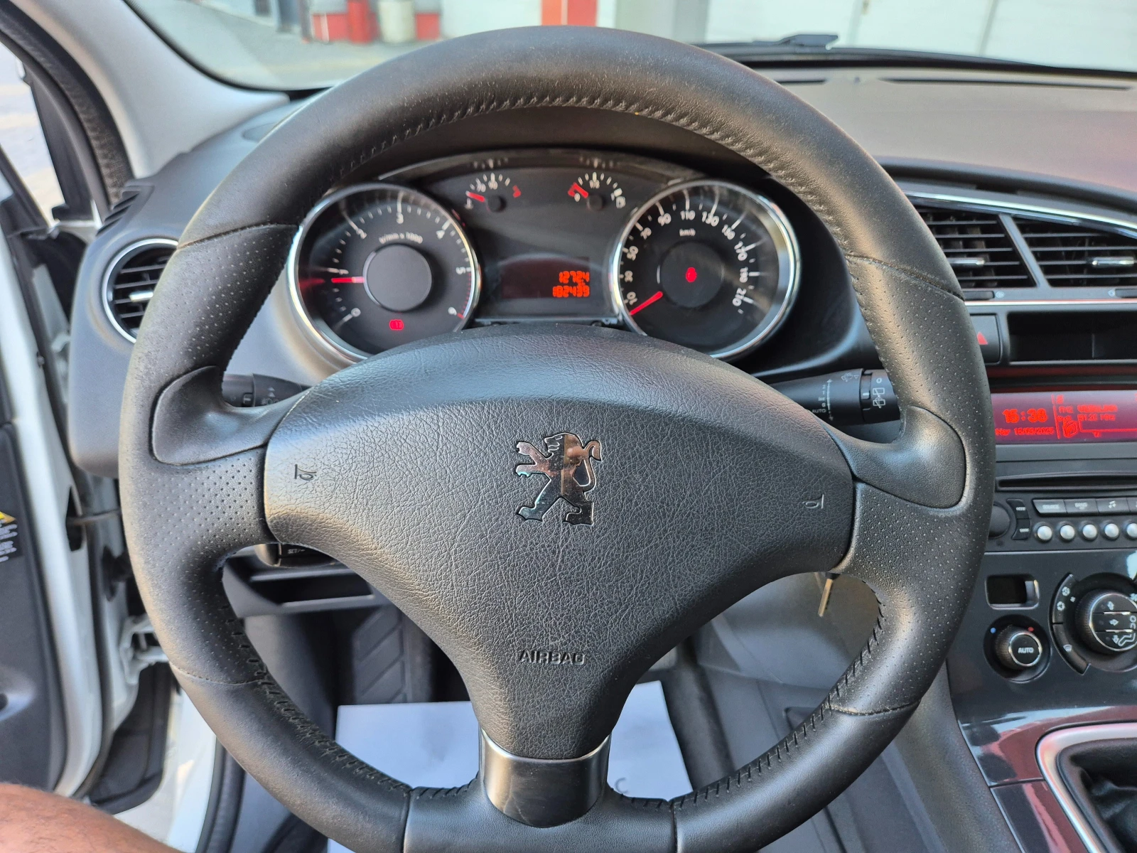 Peugeot 3008 1.6 HDI | Mobile.bg   14