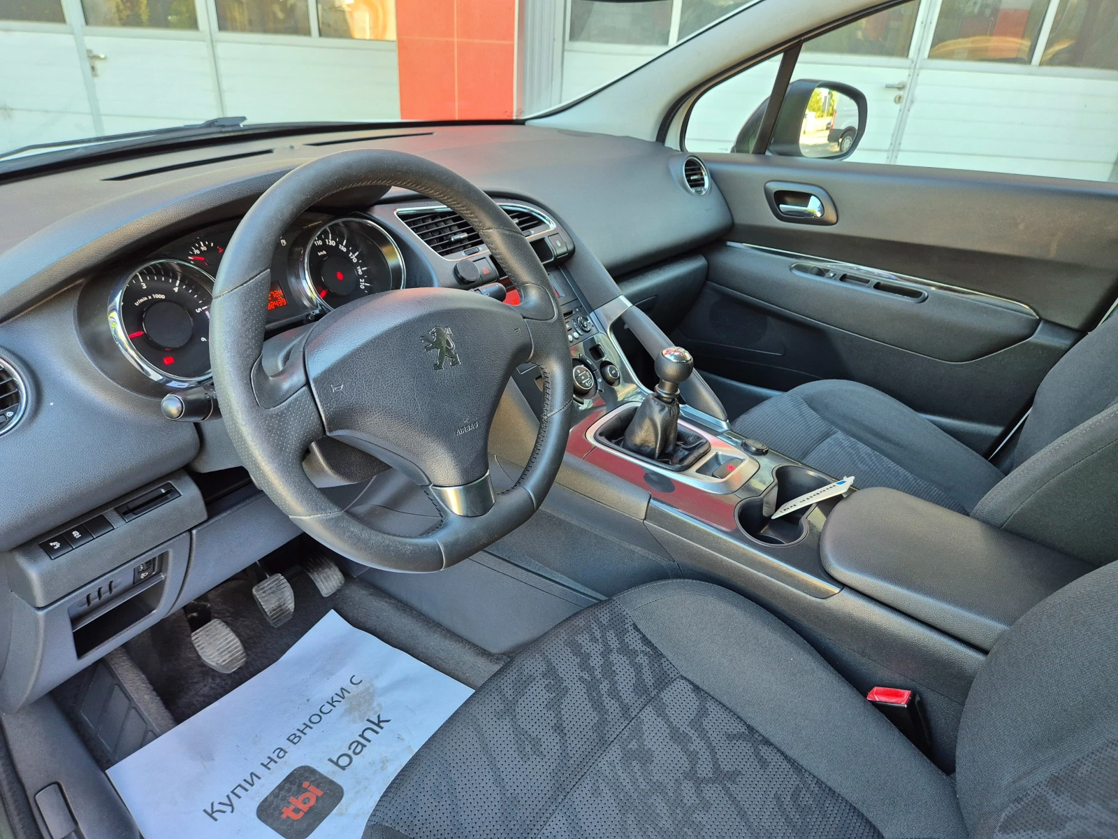Peugeot 3008 1.6 HDI - изображение 9