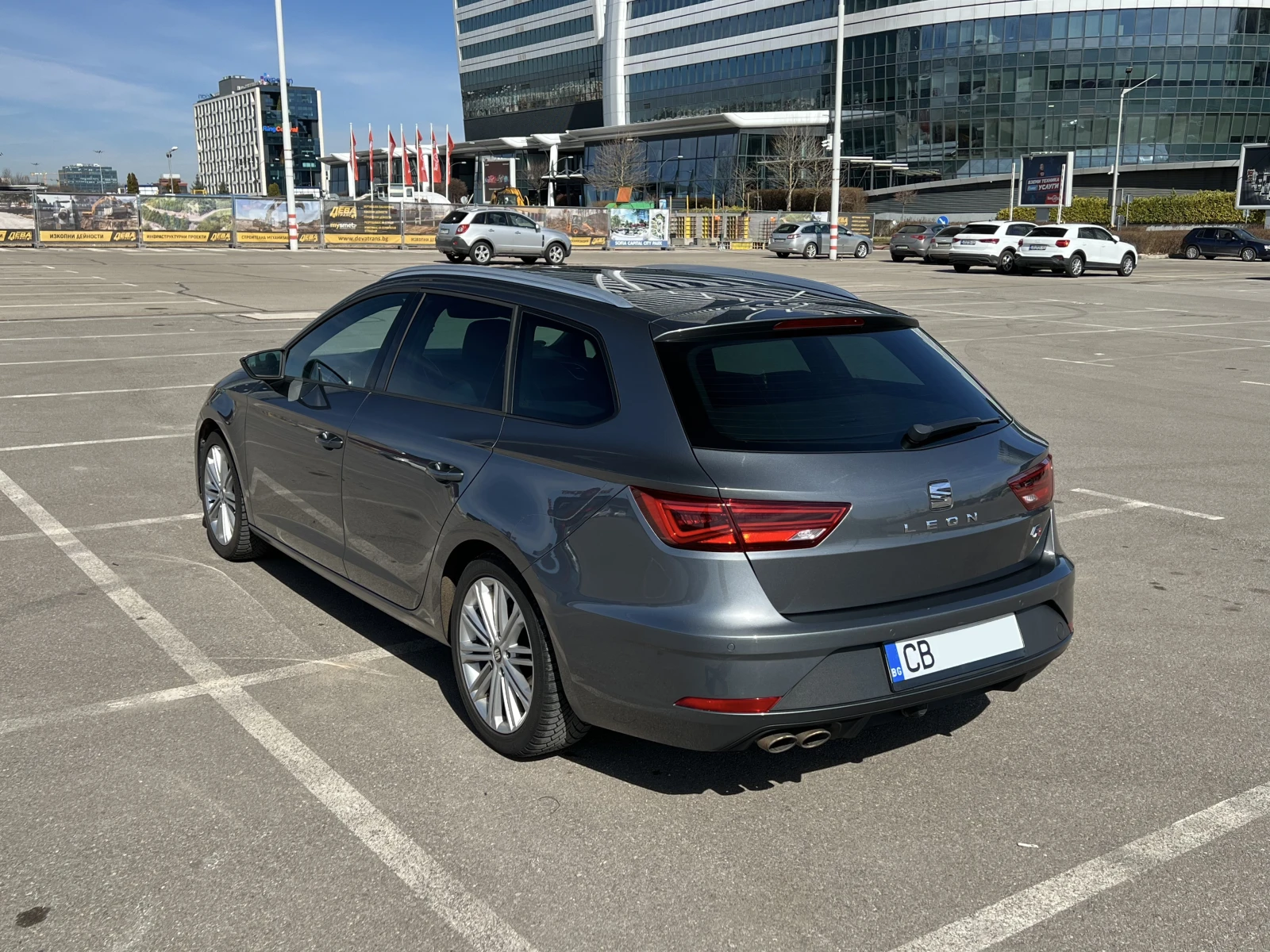 Seat Leon 2.0 TDI FR DSG6 - изображение 5