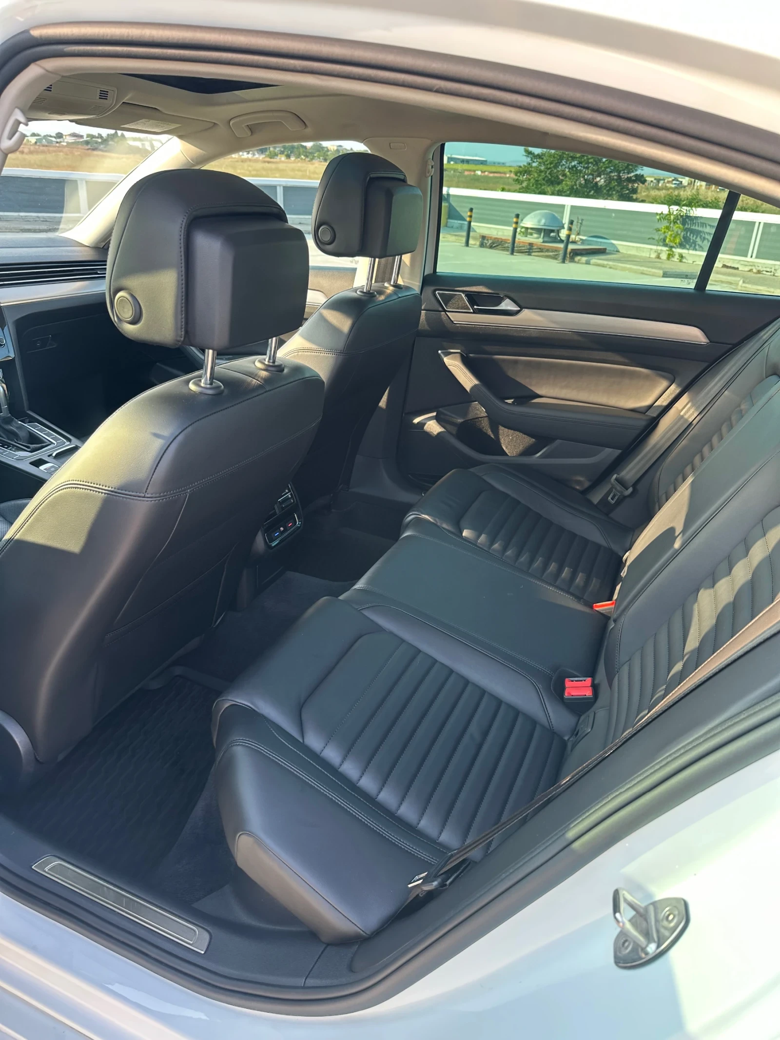 VW Passat R-LINE, 4MOTION | Mobile.bg � ����������� 11