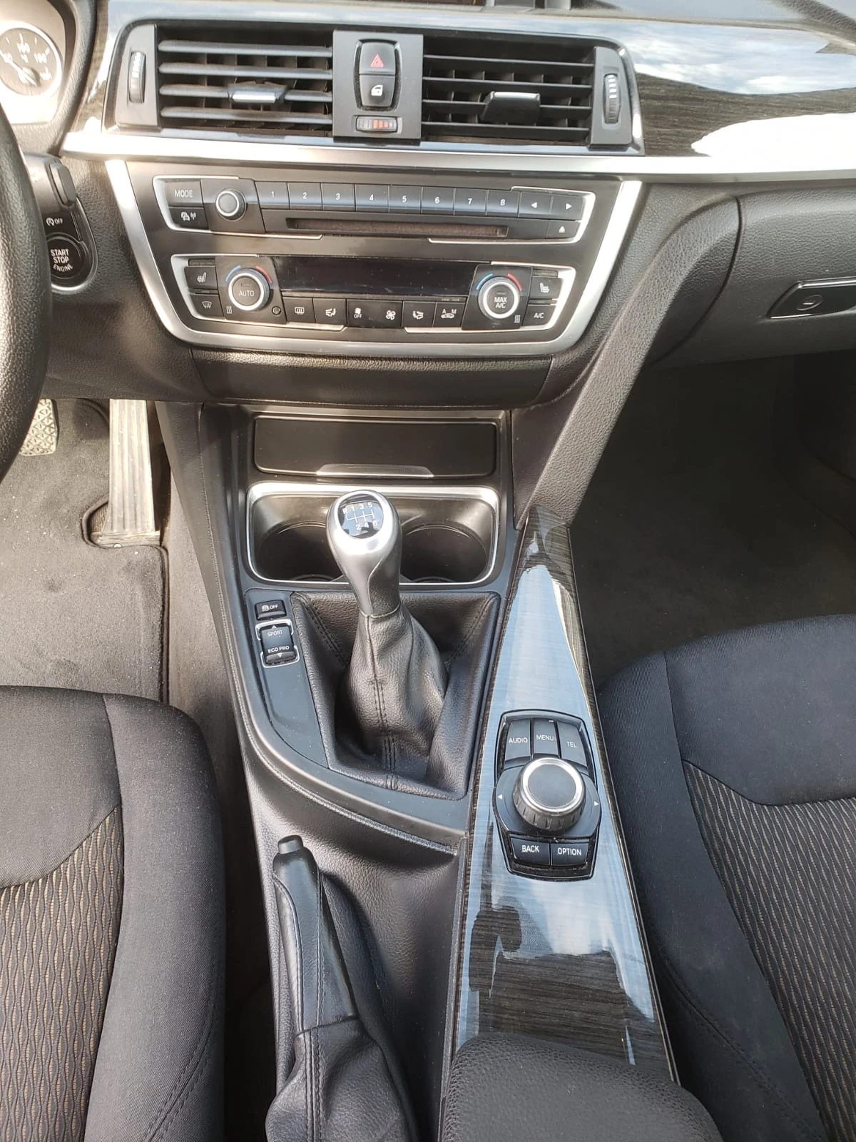 BMW 320, снимка 15 - Автомобили и джипове - 53783896