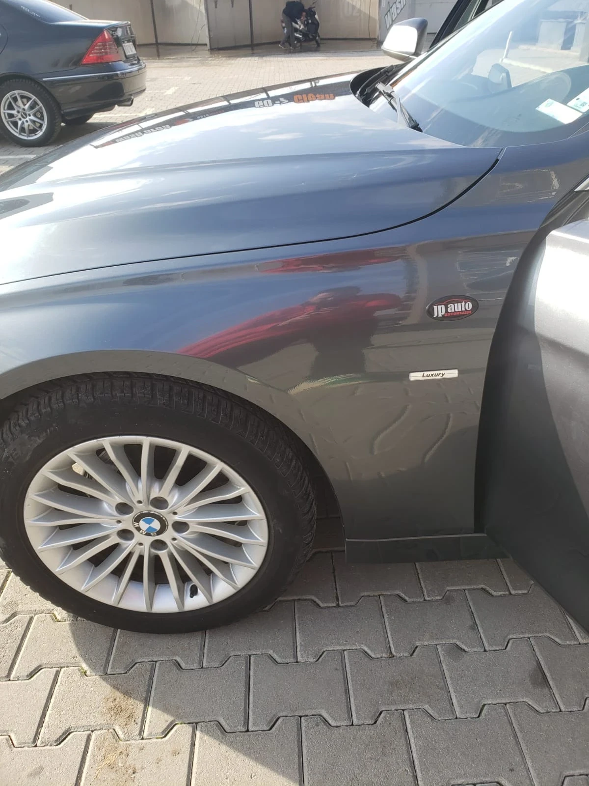 BMW 320, снимка 11 - Автомобили и джипове - 53783896