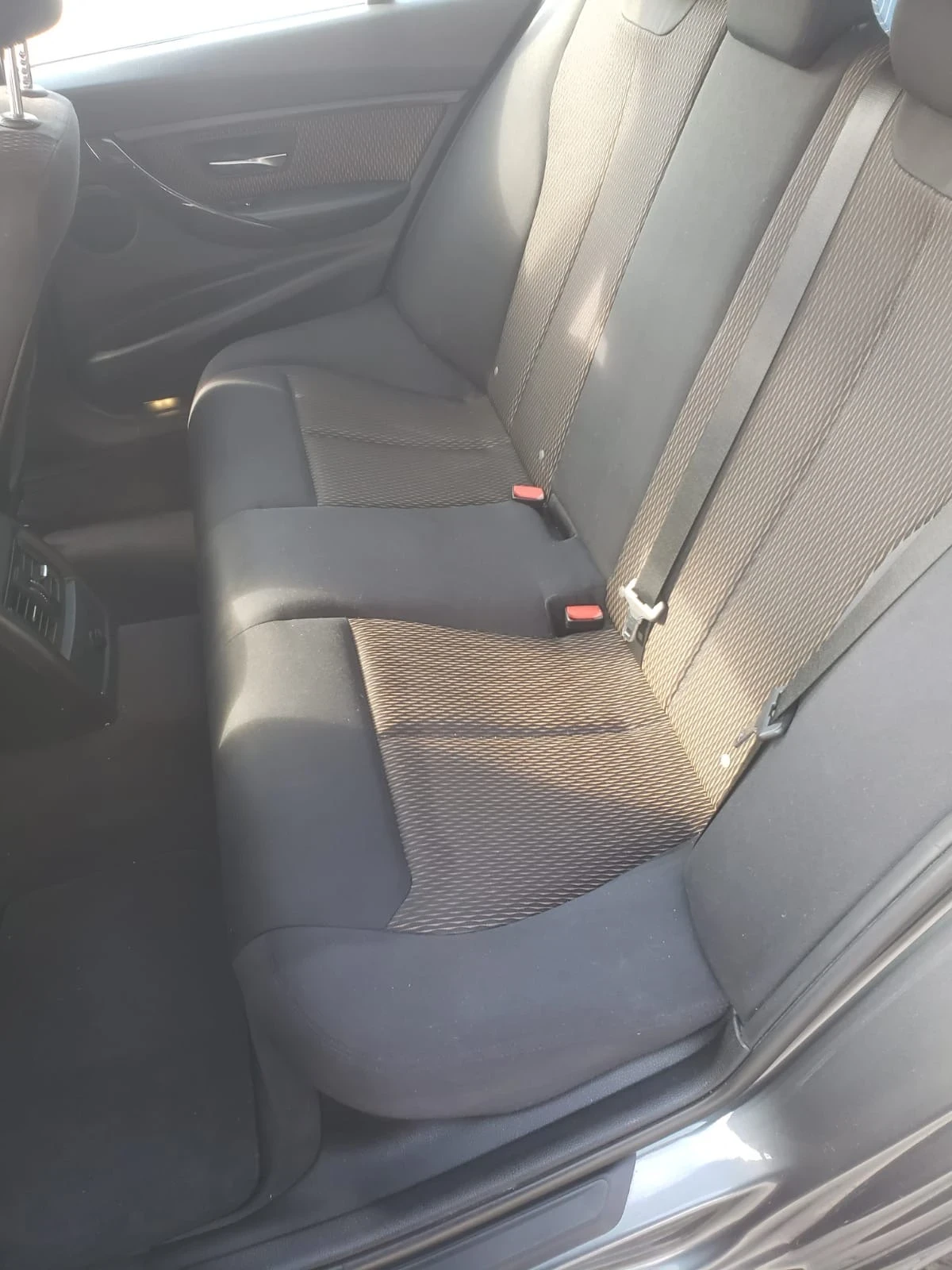 BMW 320, снимка 8 - Автомобили и джипове - 53783896