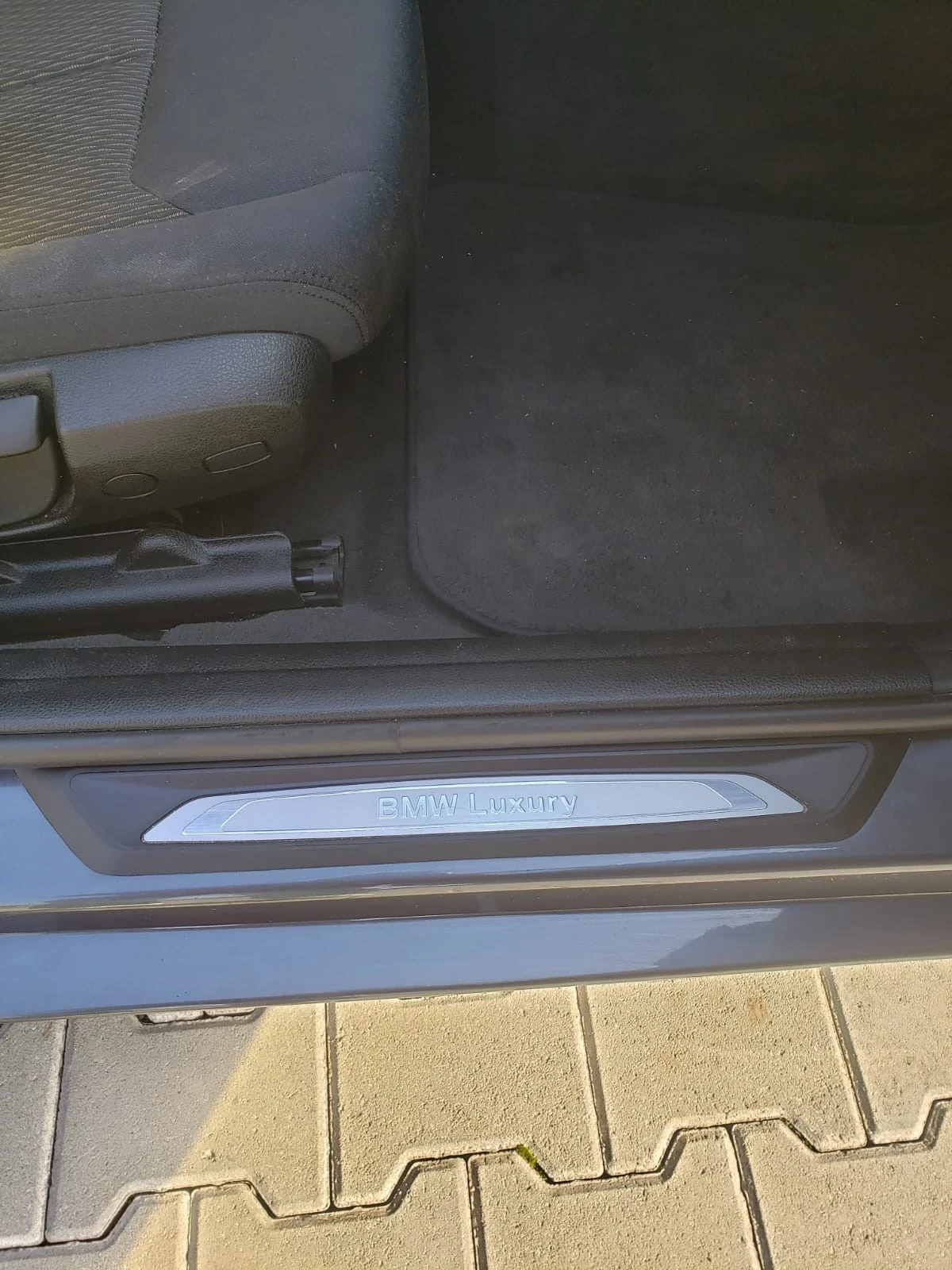 BMW 320, снимка 6 - Автомобили и джипове - 53783896