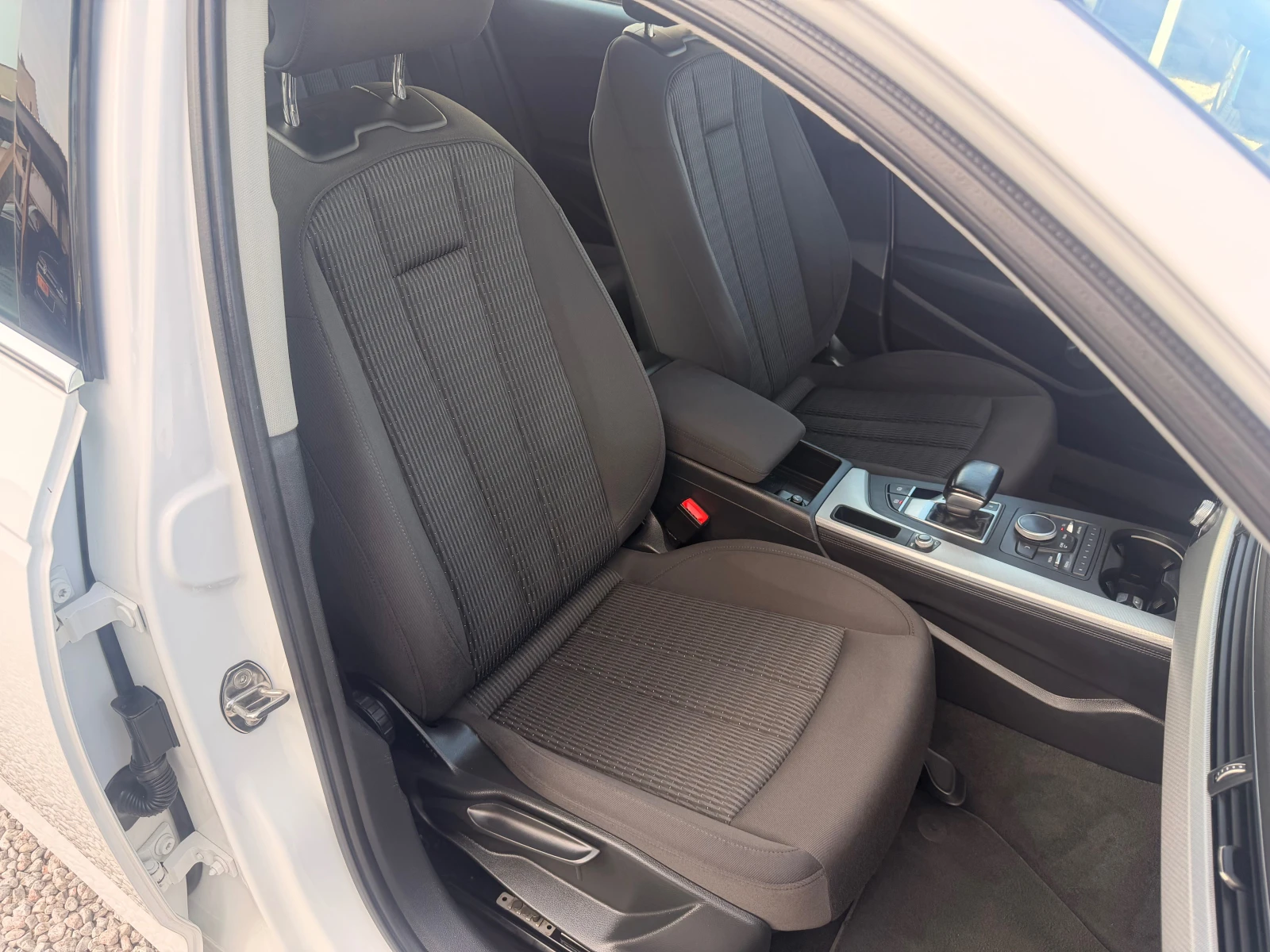 Audi A4 AVANT* 2.0TDI* AVTOMATIK* 150ks* ���-���� ���� | Mobile.bg � ����������� 11