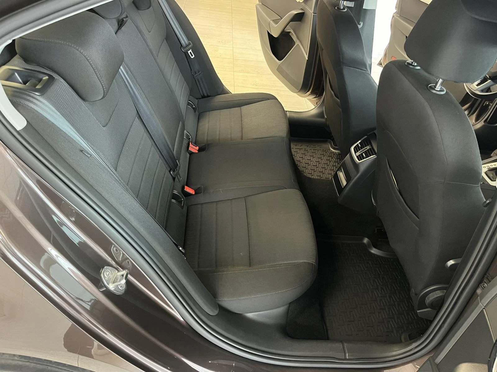 Skoda Octavia  - изображение 9