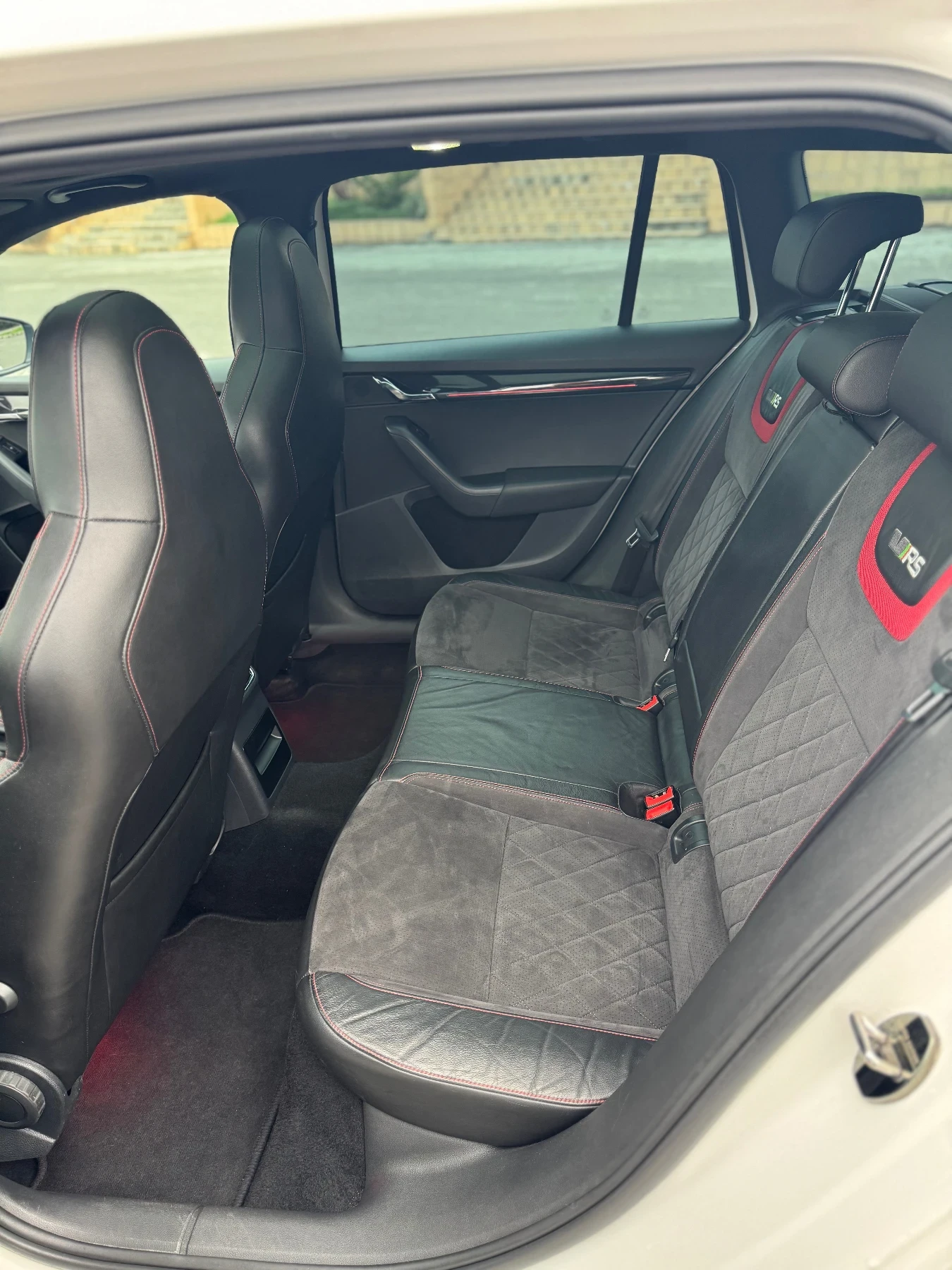 Skoda Octavia VRS, снимка 8 - Автомобили и джипове - 53935029