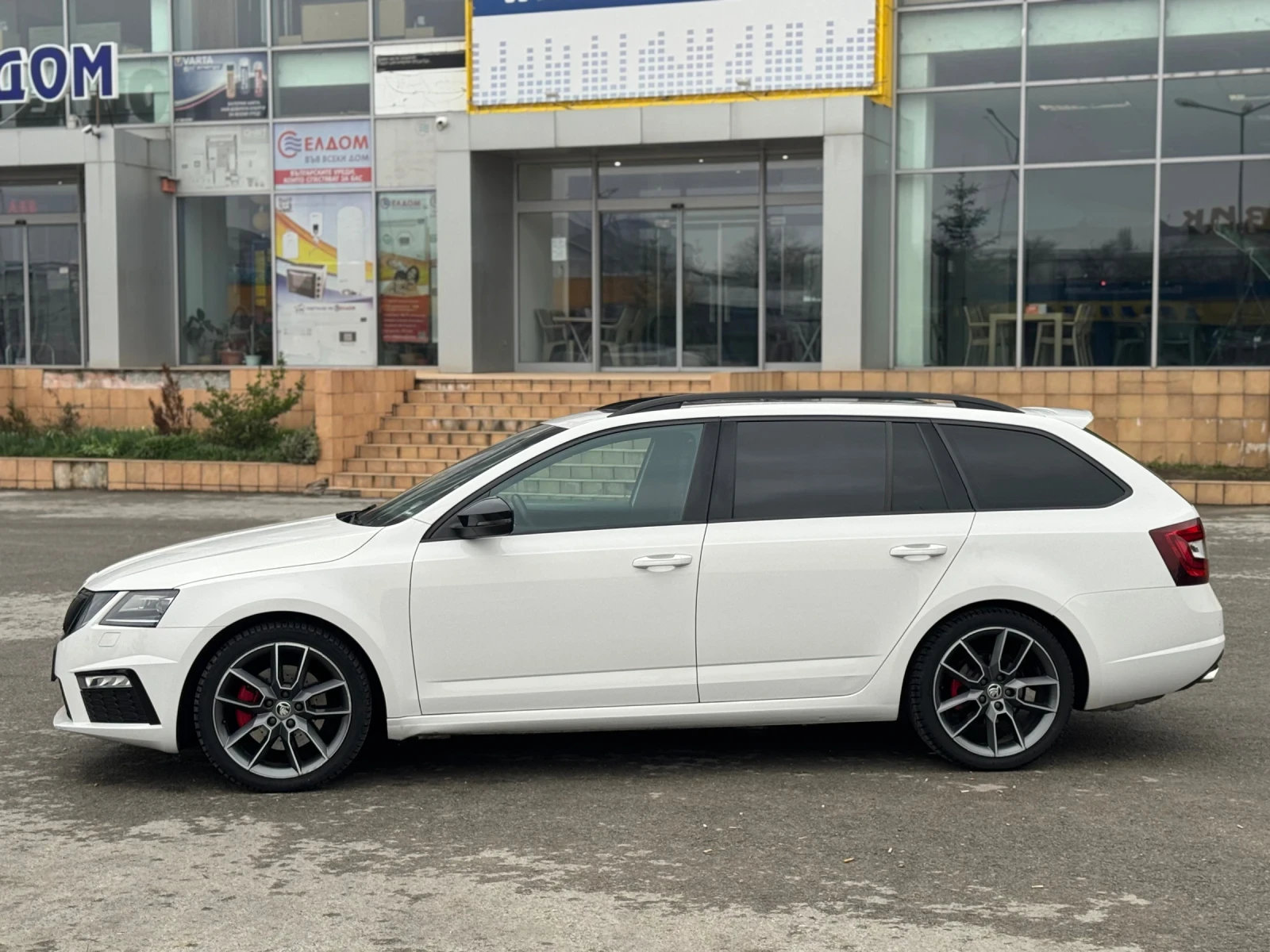 Skoda Octavia VRS, снимка 10 - Автомобили и джипове - 53935029