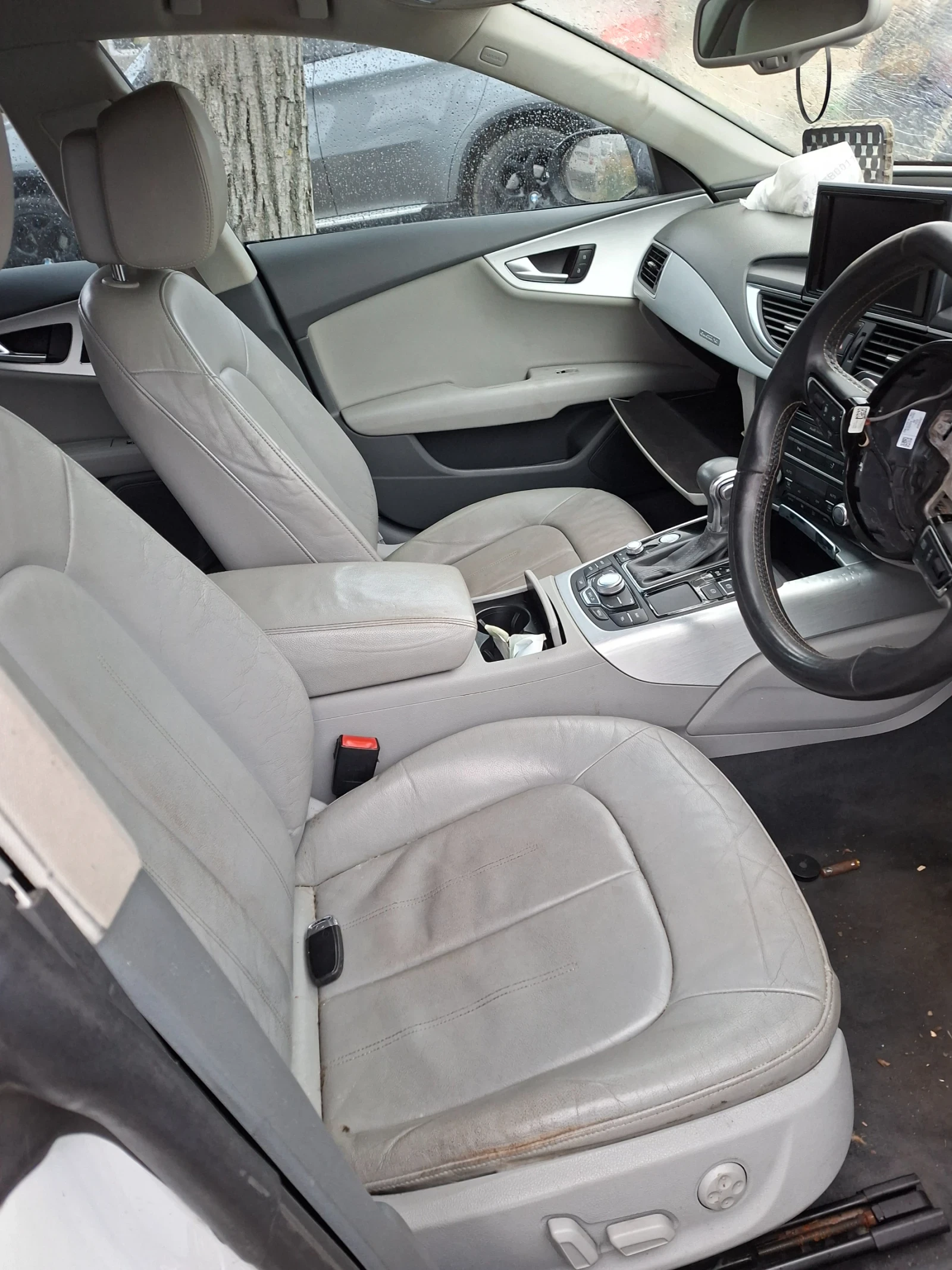 Audi A7 3.0 тди, снимка 7 - Автомобили и джипове - 53951320