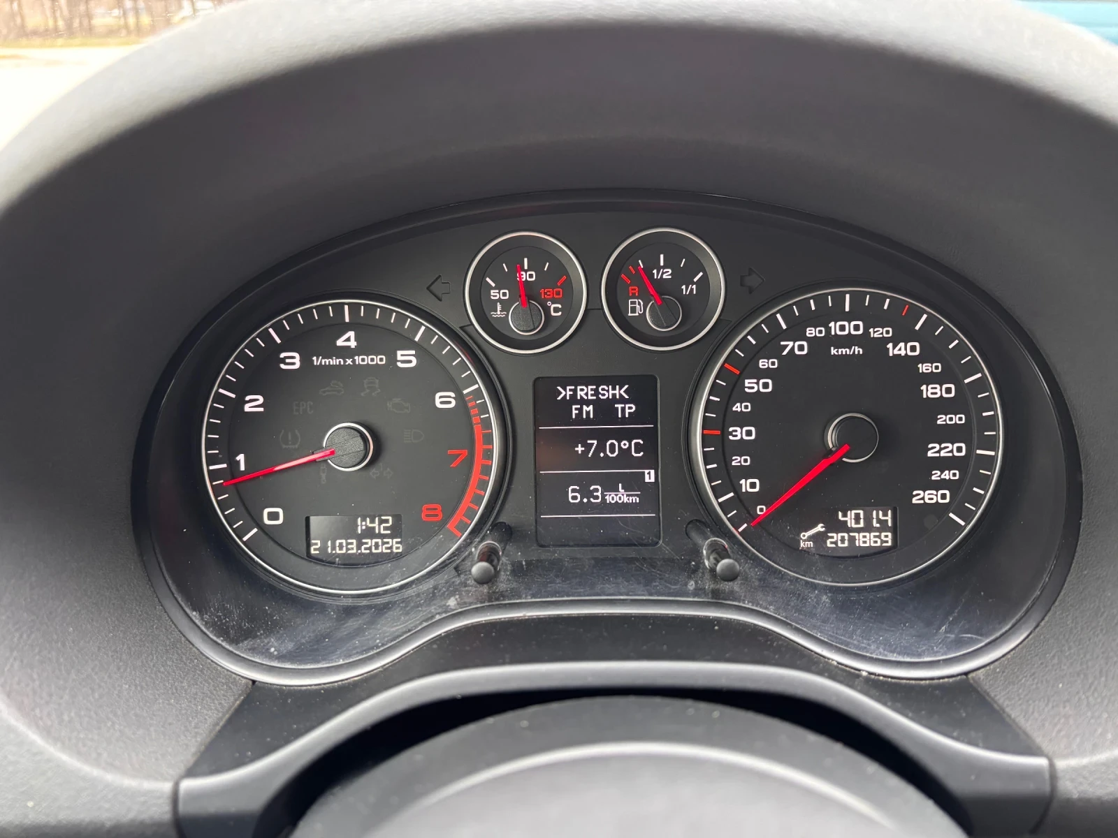 Audi A3 1.8Т, снимка 13 - Автомобили и джипове - 54035468