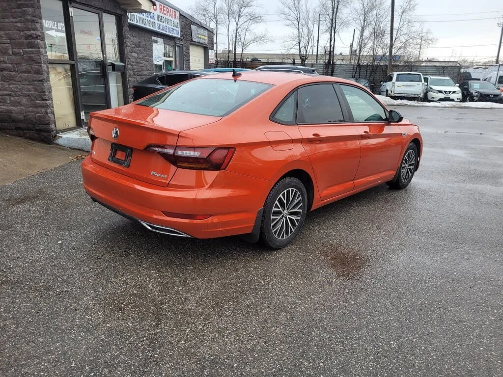 VW Jetta Highline* FWD* АвтоКредит* (ЦЕНА ДО БГ), снимка 4 - Автомобили и джипове - 54137923