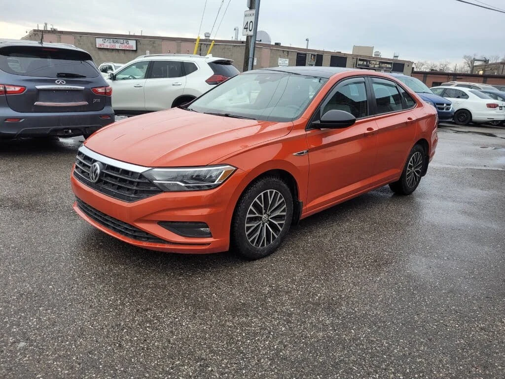 VW Jetta Highline* FWD* АвтоКредит* (ЦЕНА ДО БГ) | Auto.bg — изображение 1