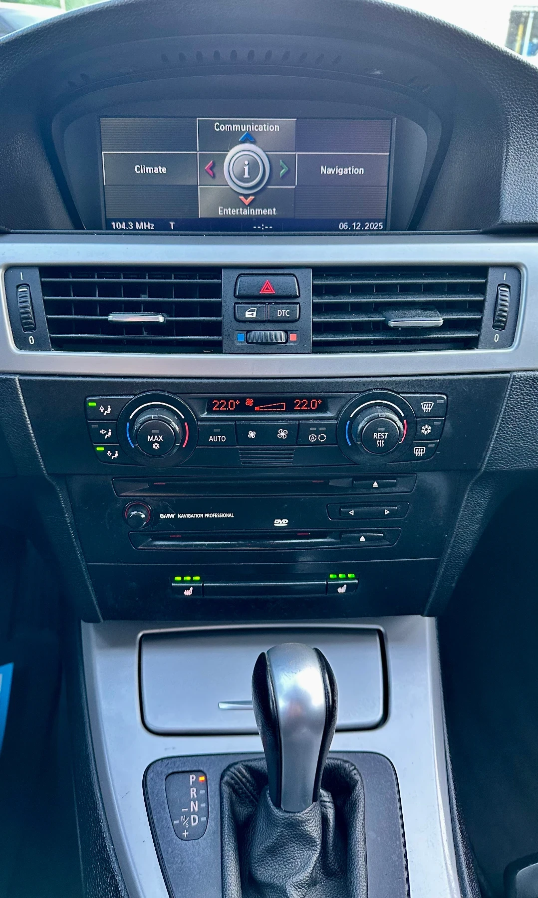BMW 320 163/НАВИГАЦИЯ/ПОДГРЕВ, снимка 14 - Автомобили и джипове - 54387426
