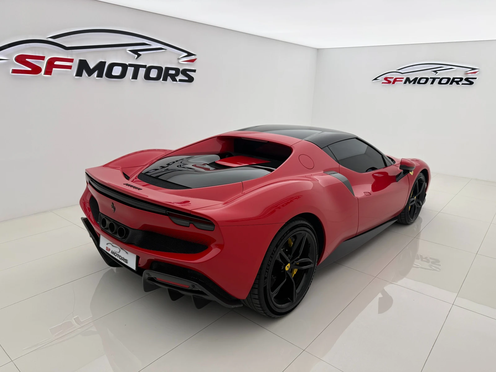 Ferrari 296GTB FULL CARBON/AKRAPOVIC, снимка 4 - Автомобили и джипове - 55187846