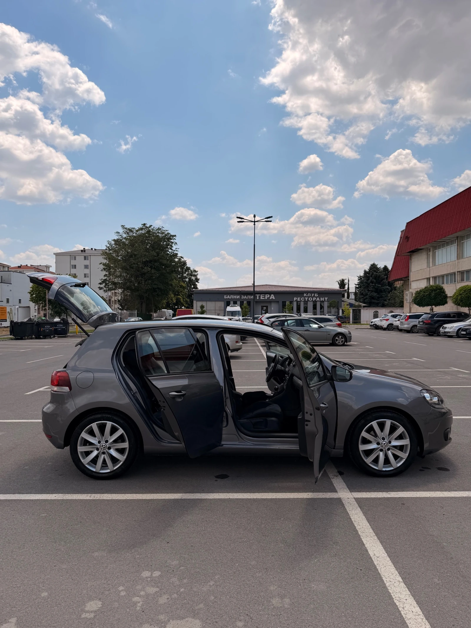 VW Golf 1.4 TSI 122 к.с., снимка 9 - Автомобили и джипове - 55318409