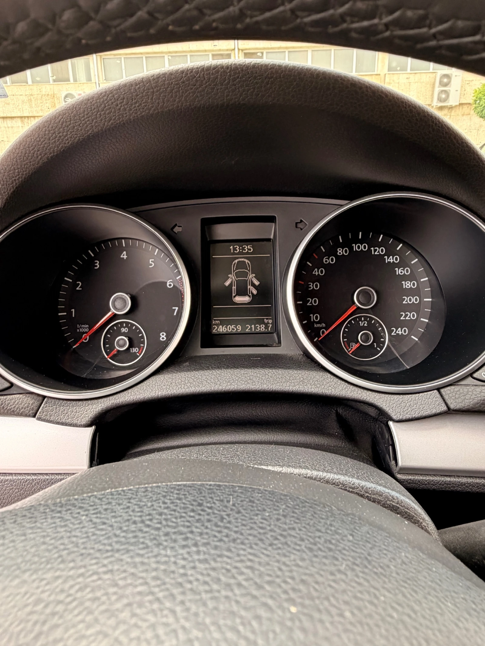 VW Golf 1.4 TSI 122 к.с., снимка 16 - Автомобили и джипове - 55318409