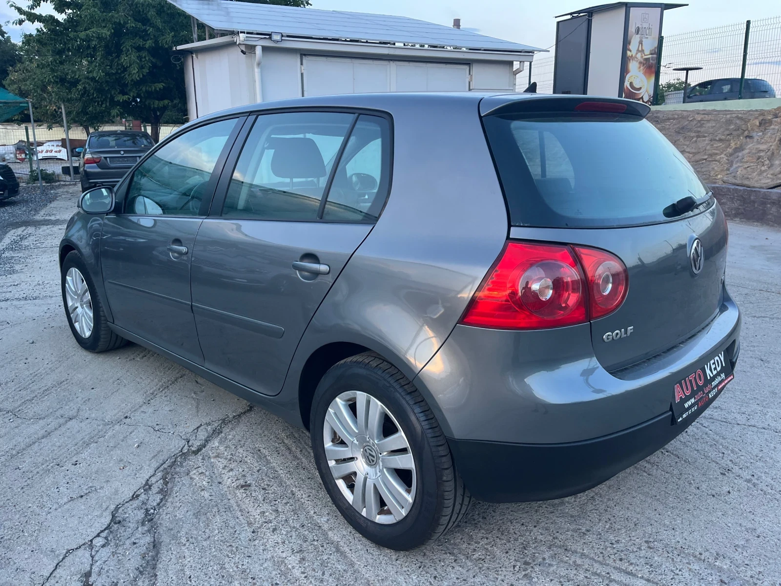 VW Golf 1.9TDI Edition, снимка 4 - Автомобили и джипове - 55343849