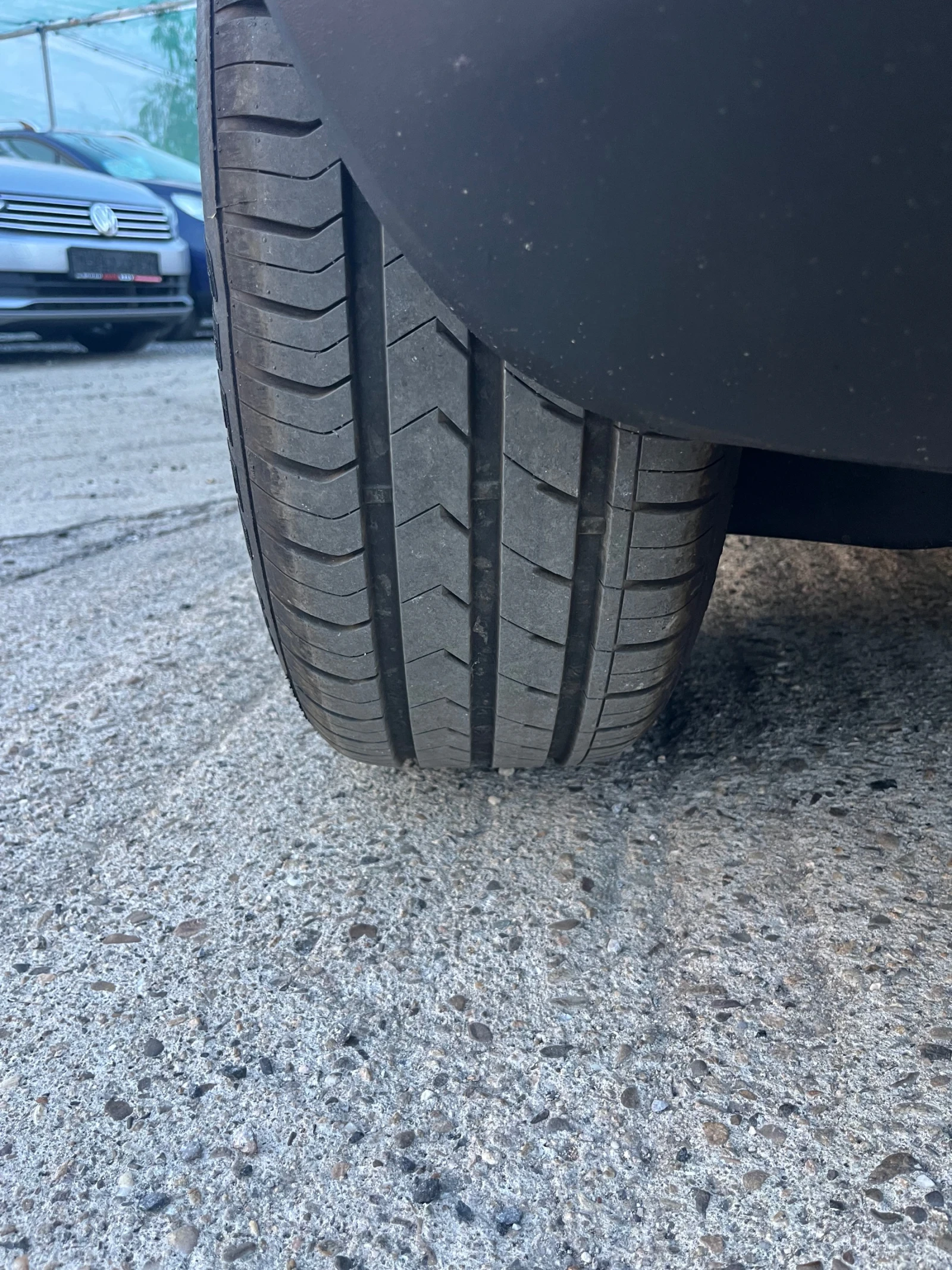 VW Golf 1.9TDI Edition, снимка 8 - Автомобили и джипове - 55343849