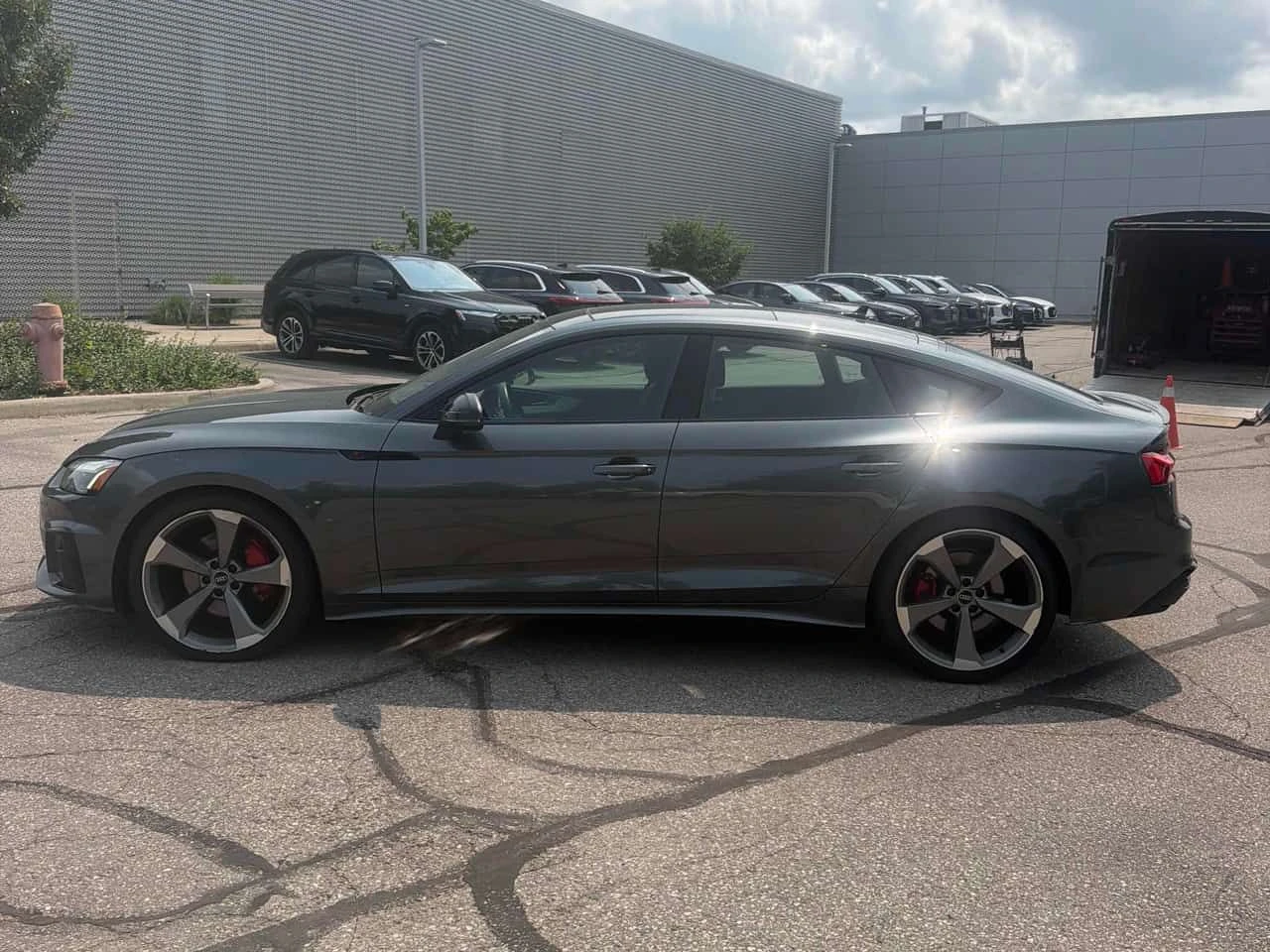 Audi A5 * Progressiv * CARFAX * БЕЗ ПЪРВОНАЧАЛНА ВНОСКА, снимка 2 - Автомобили и джипове - 55470751