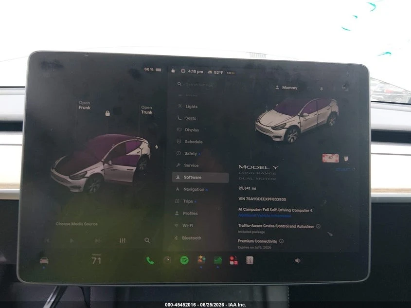 Tesla Model Y DUAL* MOTOR* AWD* LONG* RANGE* , снимка 11 - Автомобили и джипове - 55588704