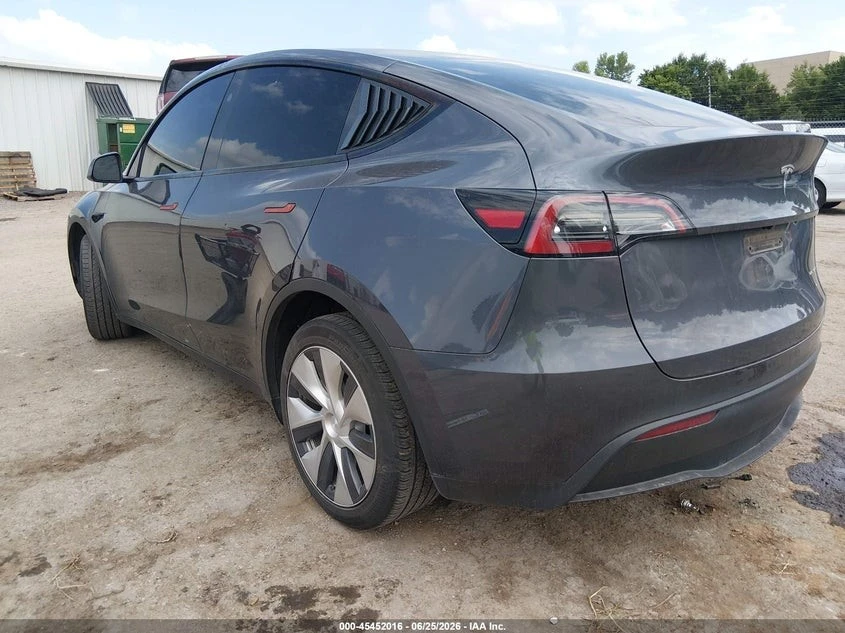 Tesla Model Y DUAL* MOTOR* AWD* LONG* RANGE* , снимка 4 - Автомобили и джипове - 55588704