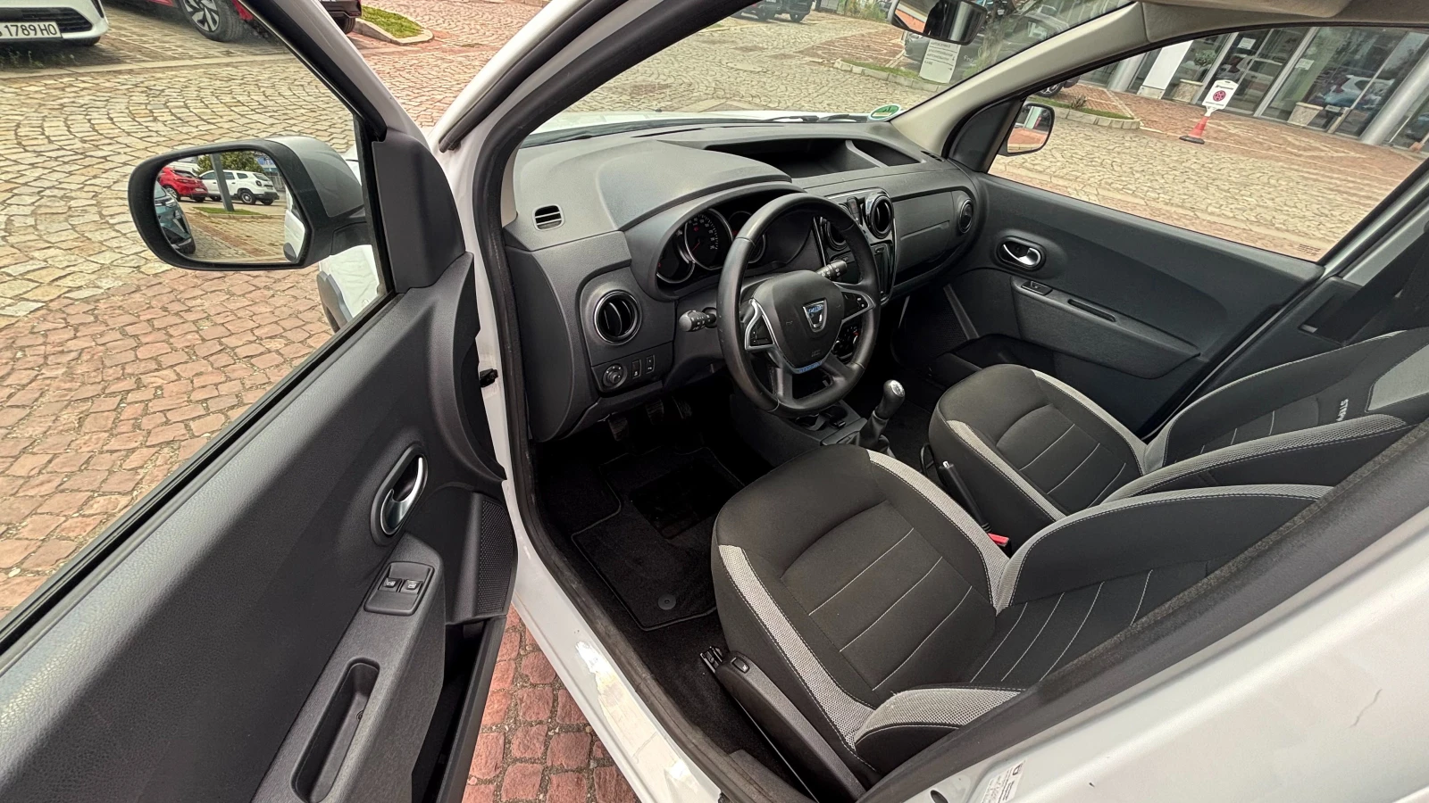 Dacia Dokker Stepway TCe 102 к.с. бензин Stop & Start BVM6, снимка 14 - Автомобили и джипове - 55596118