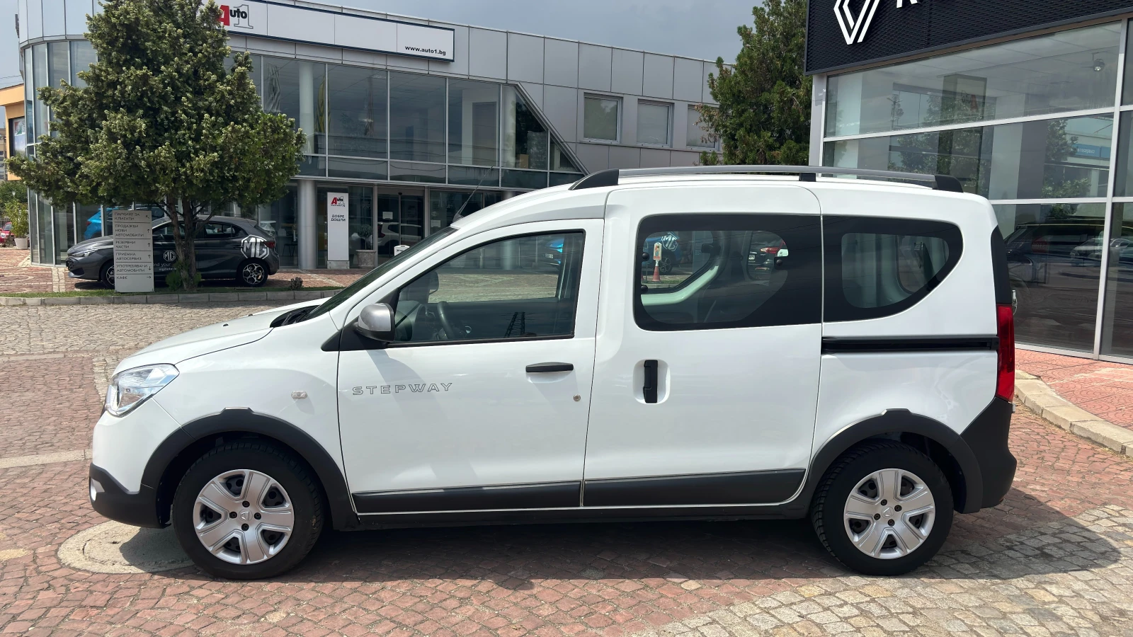 Dacia Dokker Stepway TCe 102 к.с. бензин Stop & Start BVM6, снимка 6 - Автомобили и джипове - 55596118