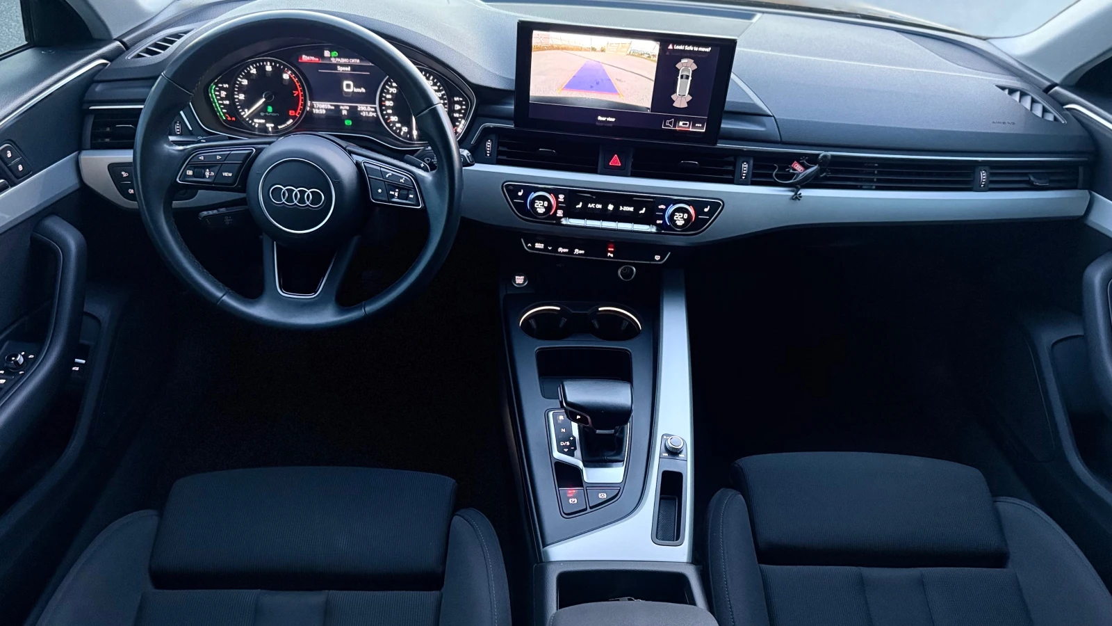 Audi A4 2.0 G-tron, снимка 11 - Автомобили и джипове - 55972182