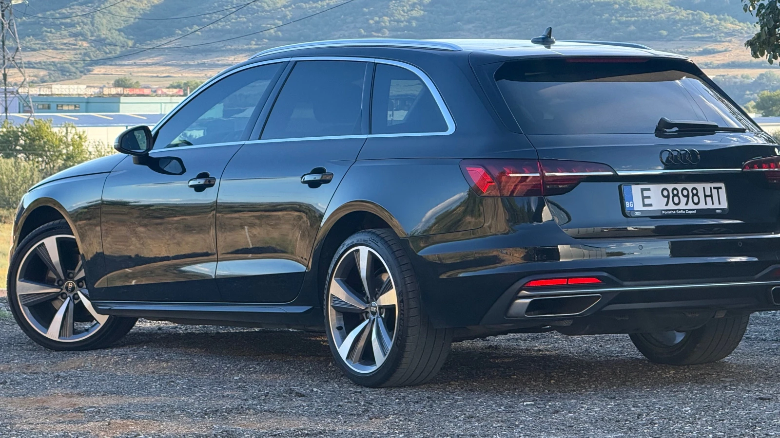Audi A4 2.0 G-tron, снимка 7 - Автомобили и джипове - 55972182