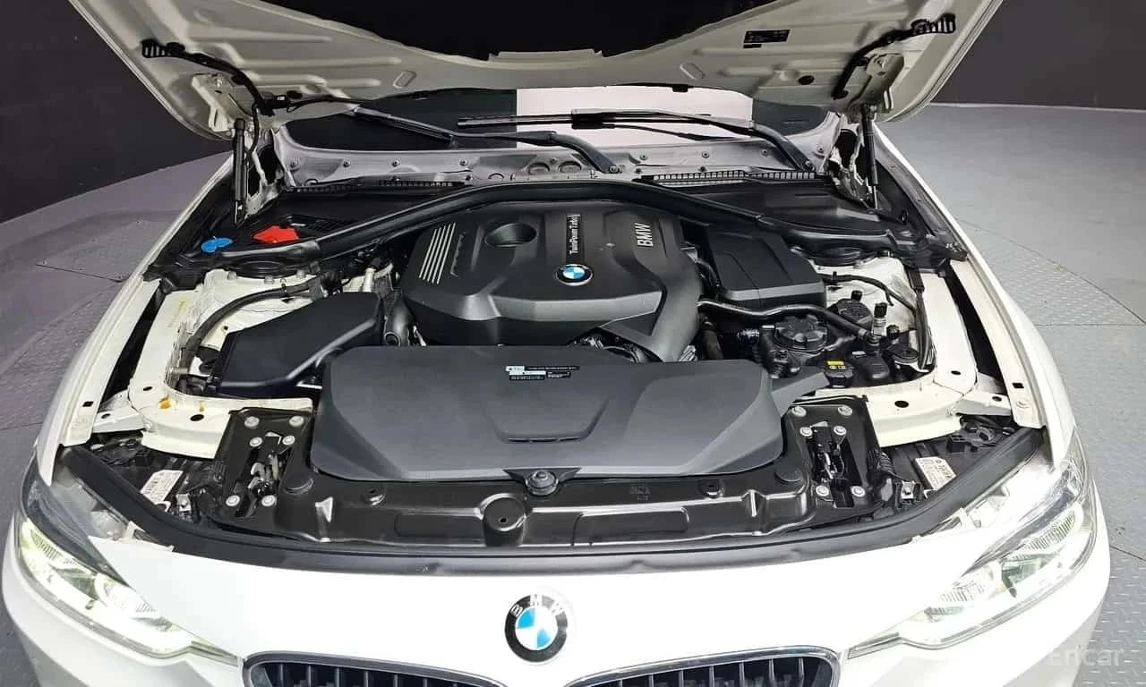 BMW 330, снимка 6 - Автомобили и джипове - 56685811