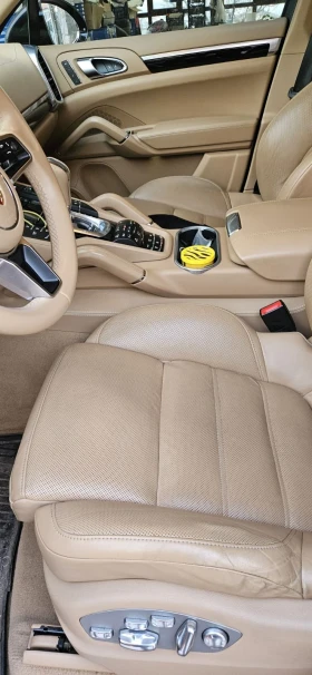 Porsche Cayenne GTS Поръчков Вакум Обдухване LED PANORAMA, снимка 7