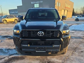 Toyota 4runner Hybrid TRD Off Road 4WD, снимка 6