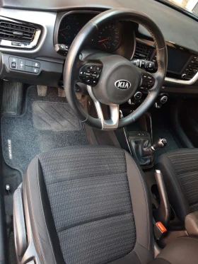 Kia Stonic 1.2i  13000km, снимка 9