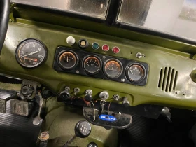 Uaz 469, снимка 14