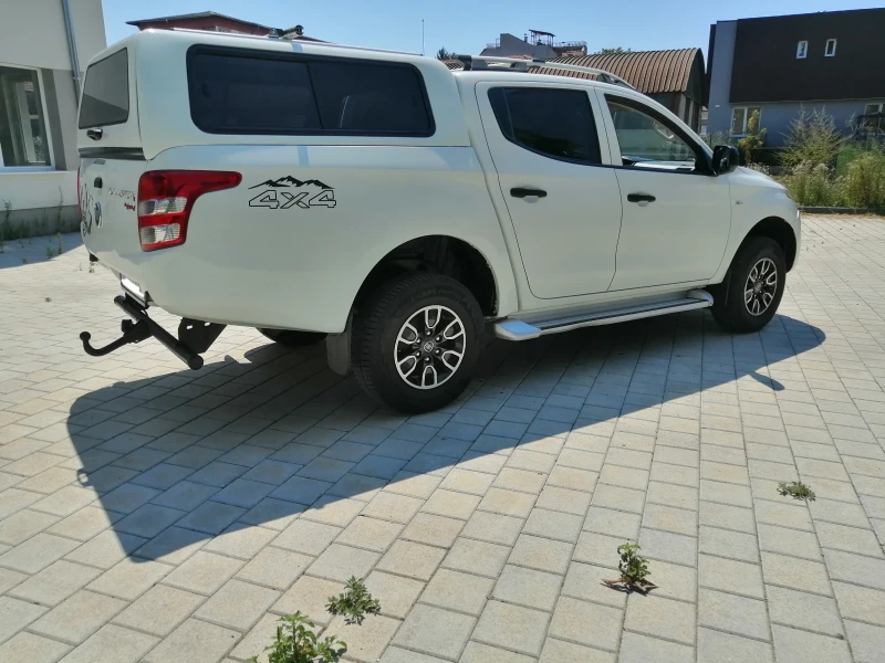 Mitsubishi L200, снимка 6 - Автомобили и джипове - 48611689