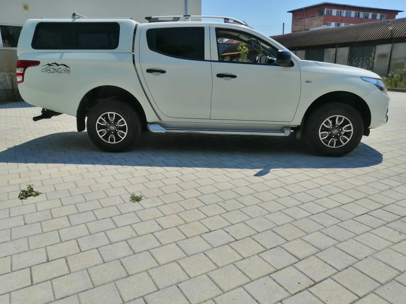 Mitsubishi L200, снимка 5 - Автомобили и джипове - 48611689