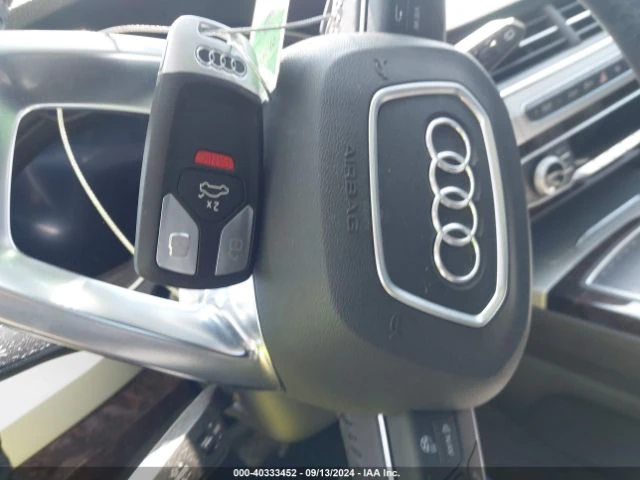 Audi Q7, снимка 11 - Автомобили и джипове - 48025604