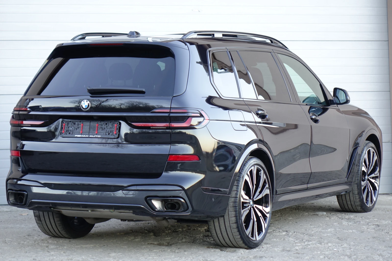 BMW X7 M-PAKET PRO* xDRIVE * M 23* CRYSTAL LIGHTS* *  - изображение 7