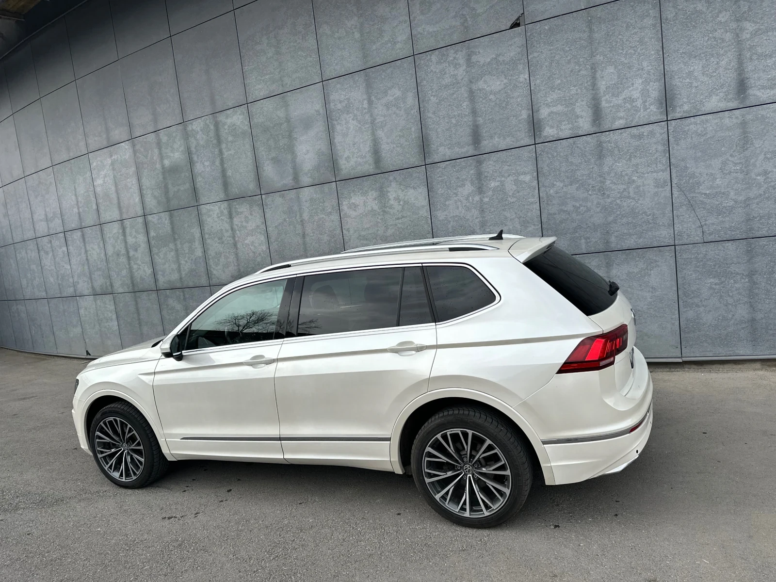 VW Tiguan  - изображение 4