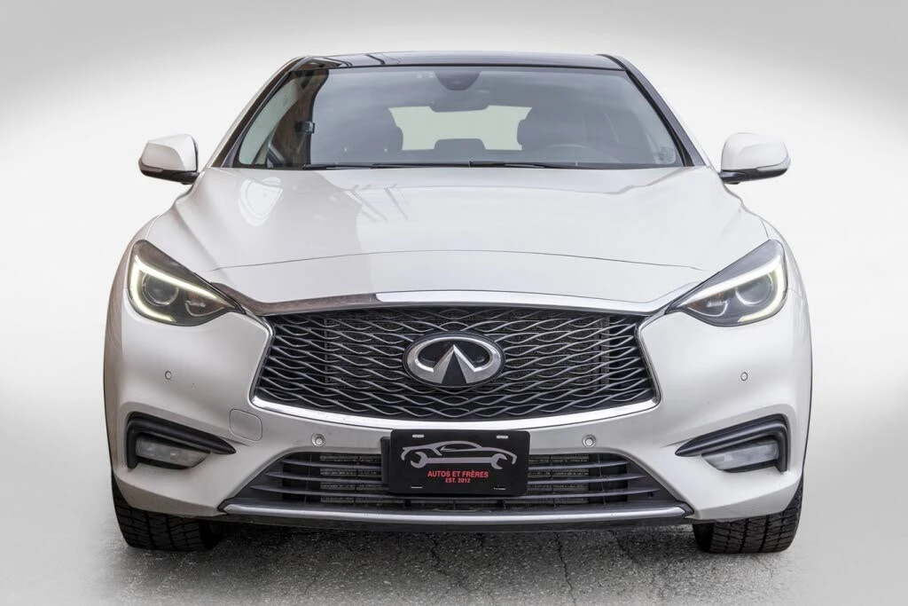 Infiniti QX30 Панорама* Памет*  - изображение 2
