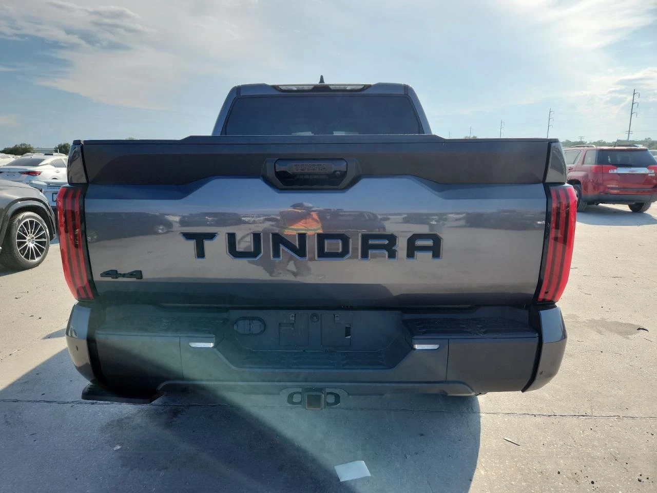 Toyota Tundra * CREWMAX SR*  * .*  | Mobile.bg   6